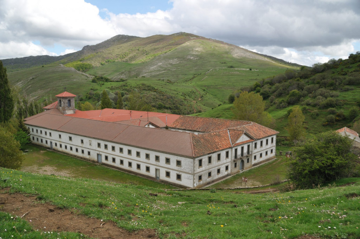 Abadia de lebanza ayto la pernia