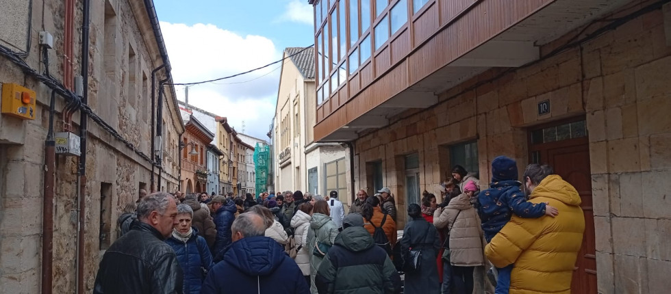 Manifestacion cierre cines campoo aguilar (2)