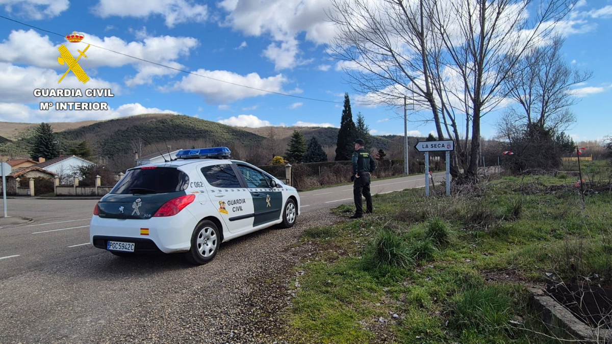 Guardia civil en la seca