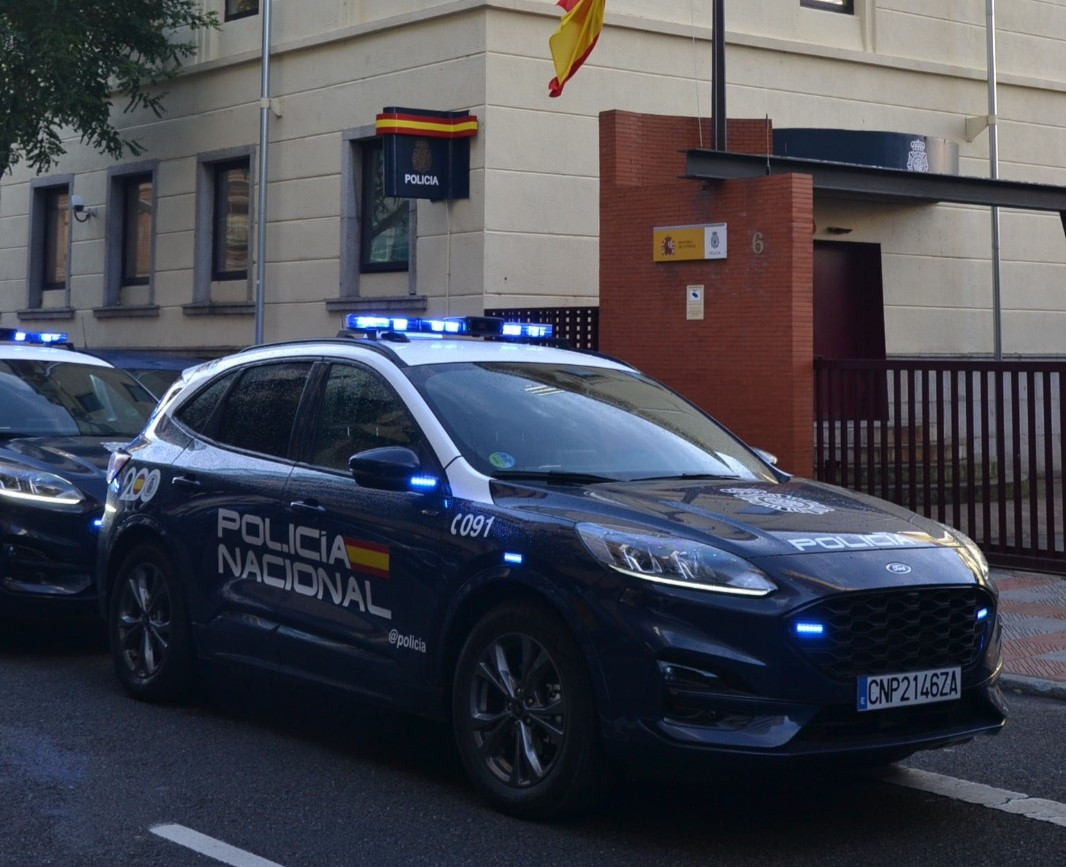 Policia nacional de leon