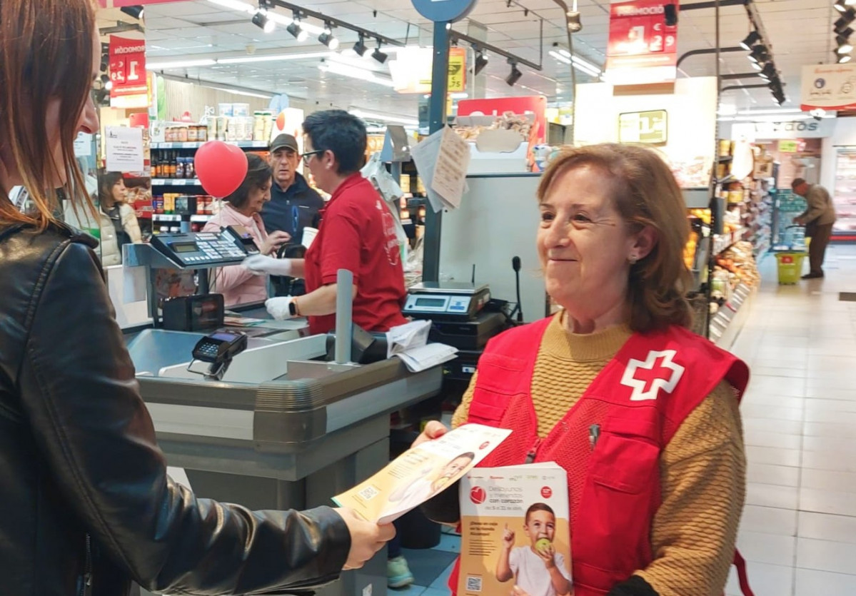 Campau00f1a desayunos  y meriendas con corazon alcampo cruz roja