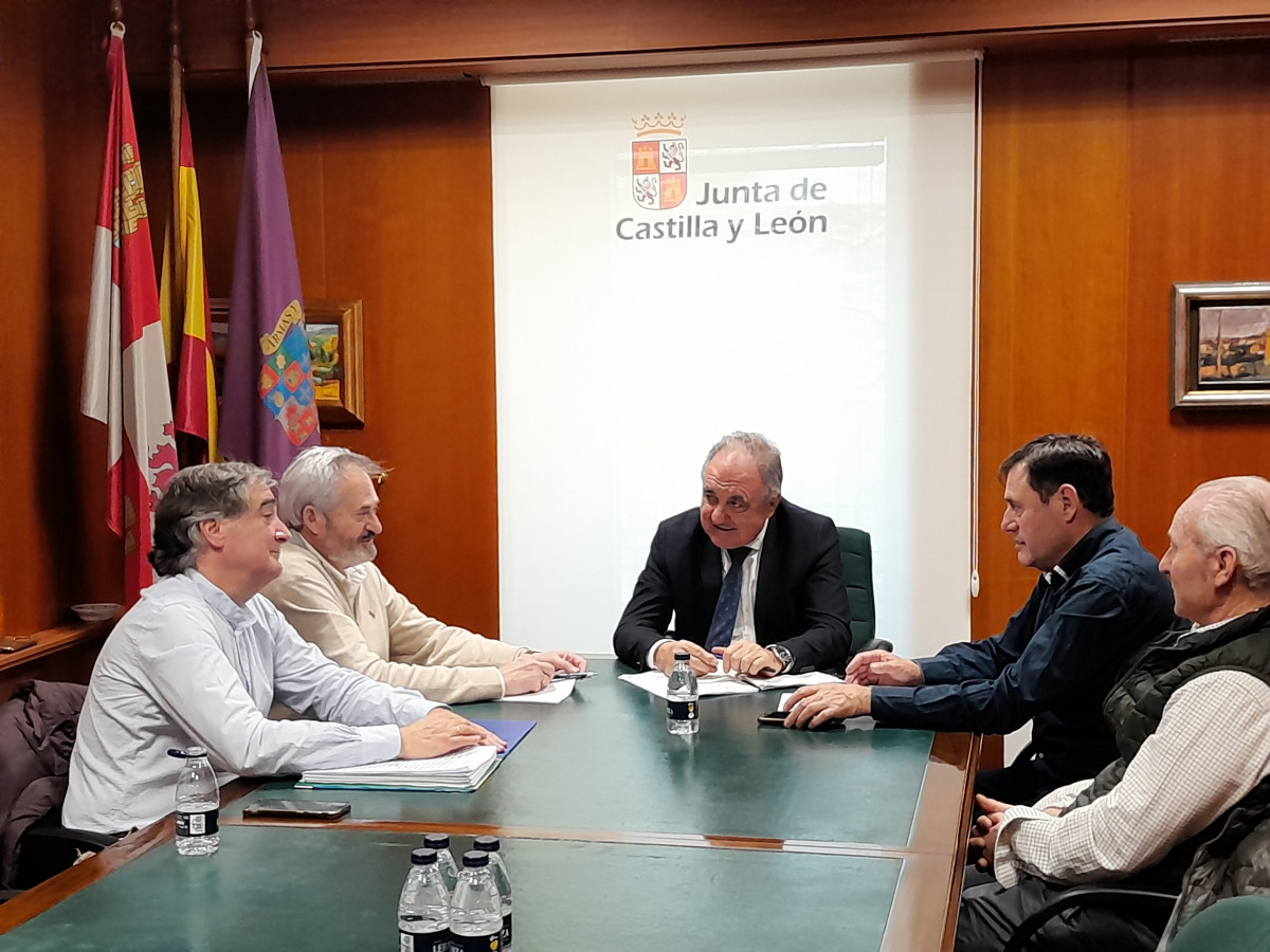 20250410 Reuniu00f3n Ayuntamiento La Pernu00eda