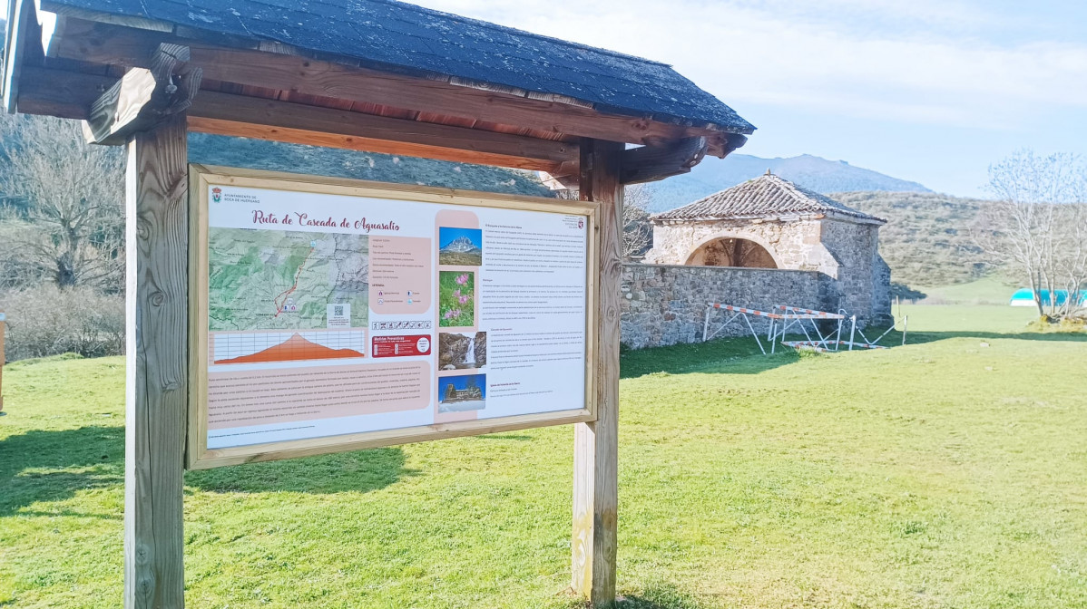 Ruta cascada de aguasalio valverde de la sierra (4)