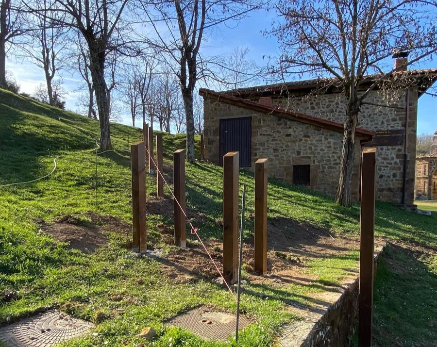 Cerramiento santuario virgen de la velilla (3)