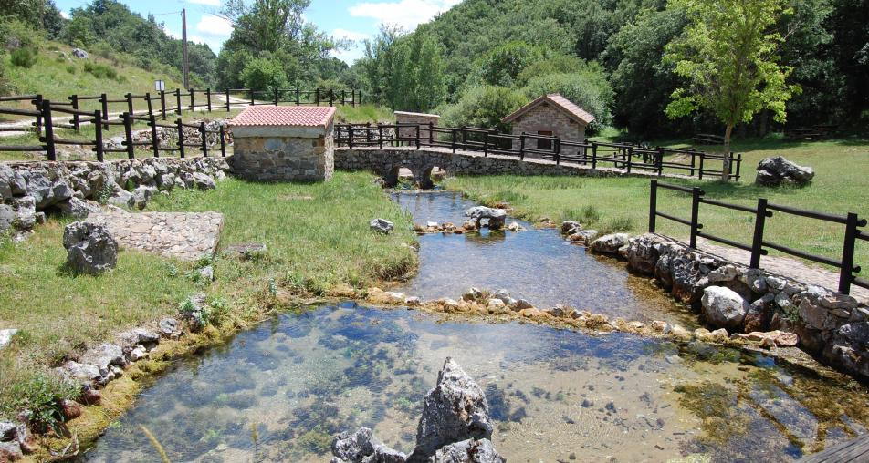Manantial de villafria de la peu00f1a turismo montau00f1a palentina