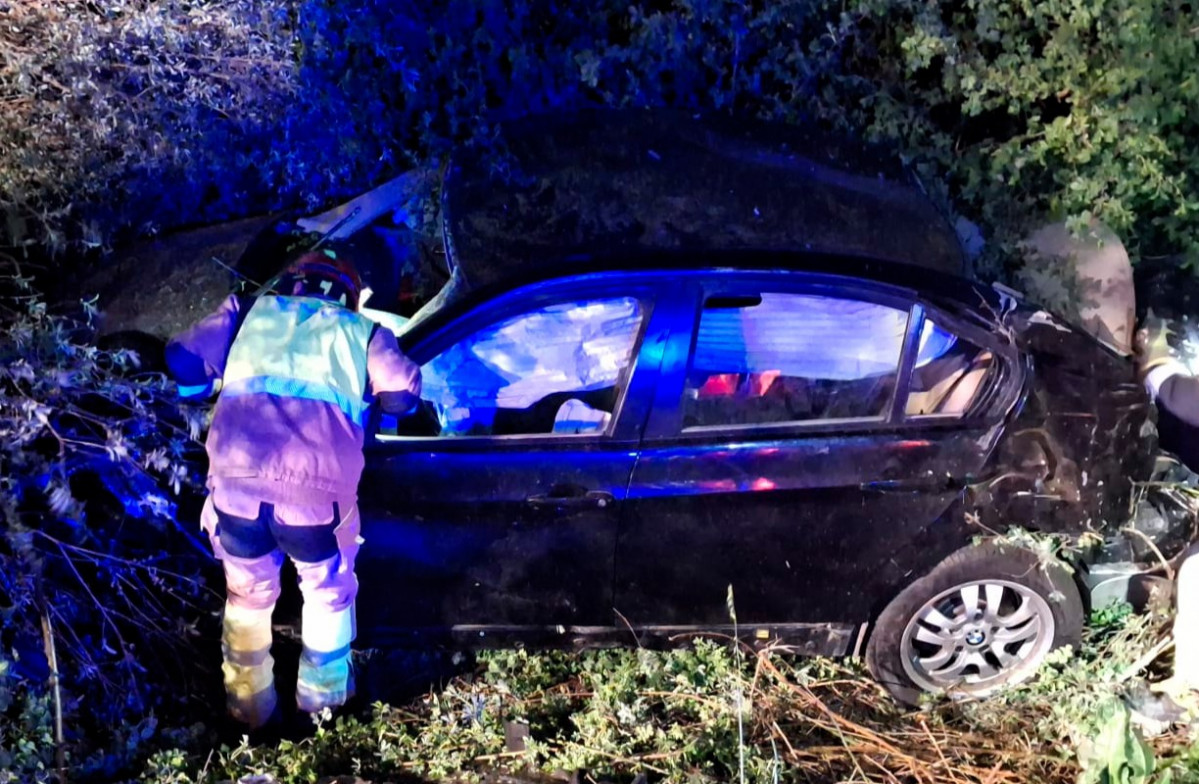 Accidente villadangos bomberos leon