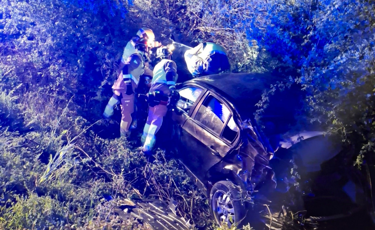 Accidente villadangos bomberos leon (2)