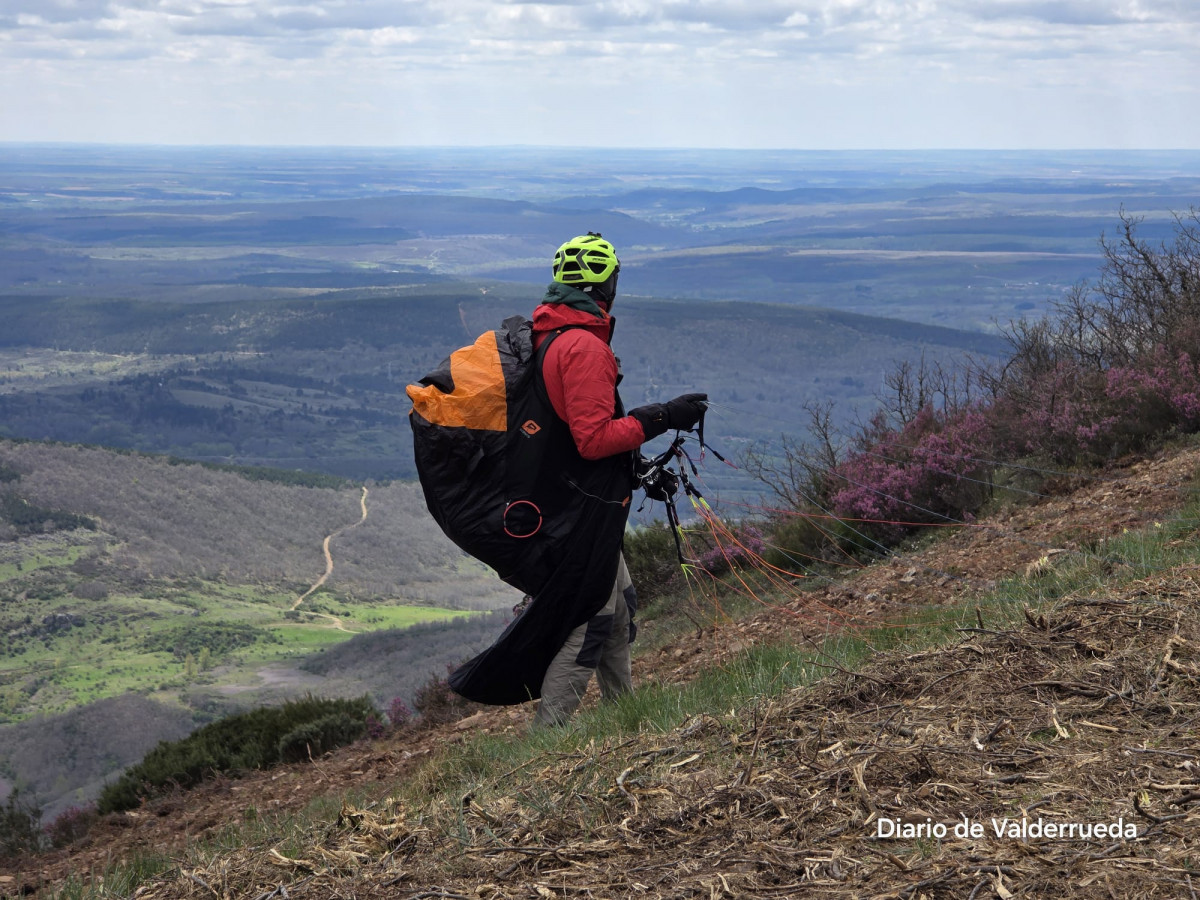 Vuelos parapente la camperona sabero (1)