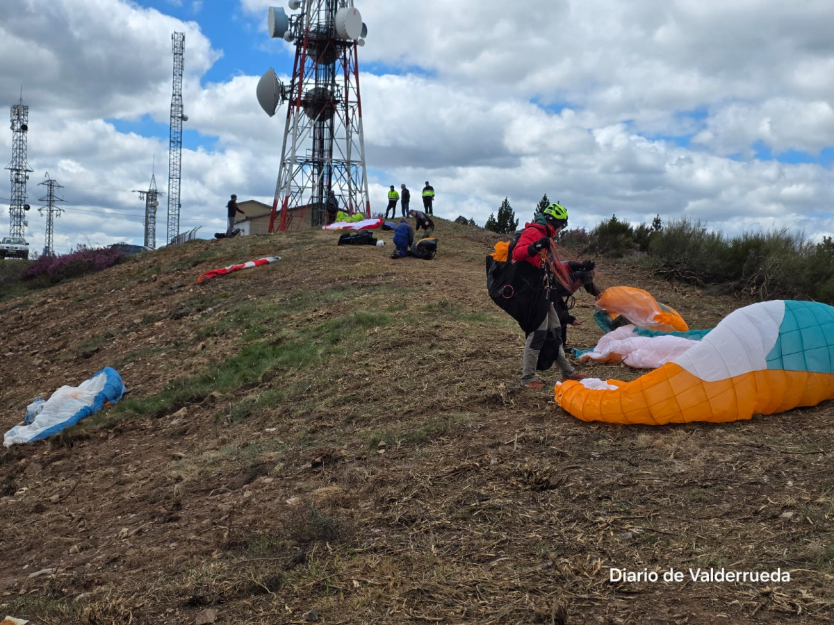 Vuelos parapente la camperona sabero (18)