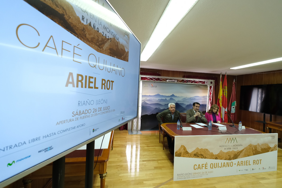 20250507 CONSEJERO MEDIO AMBIENTE PRESENTA VERANO RIAu00d1O 1