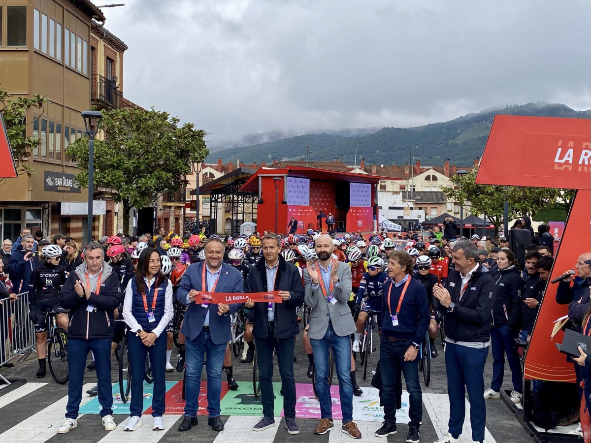 La vuelta femenina la robla