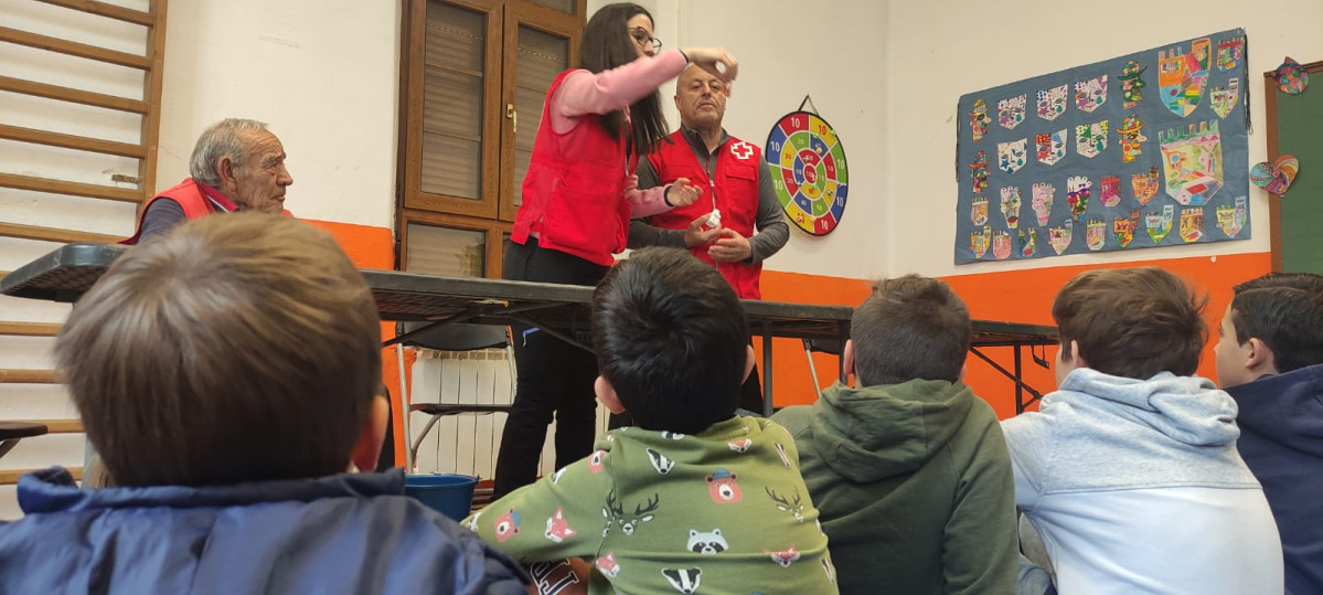 Actividad ambiental cruz roja prioro 2