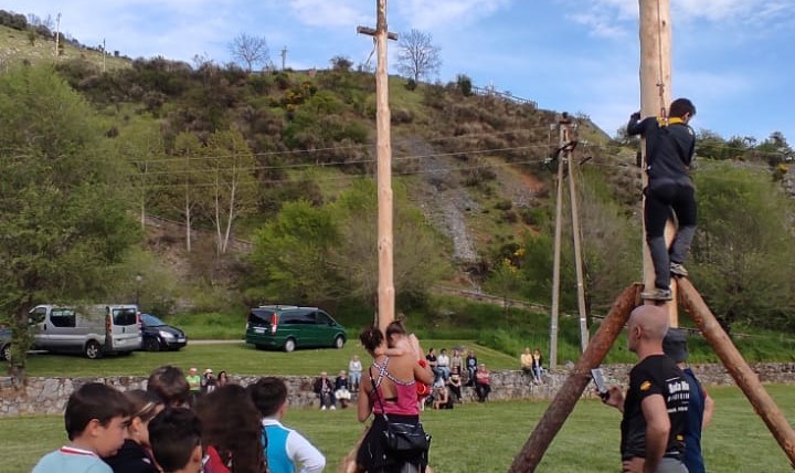 Pinada del Mayo 2025 Velilla del Rio Carrion DDV 10