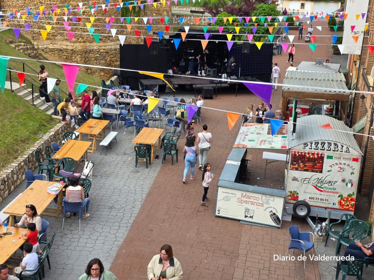 Feria de los Cuentos Almanza 2025 DDV 13
