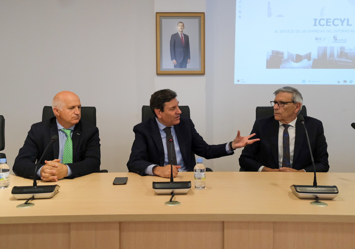Presentacion ayudas empresas medio rural guardo (1)