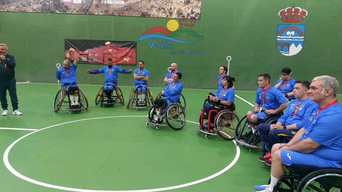 Entrenamientos balonmano en silla de ruedas velilla (2)