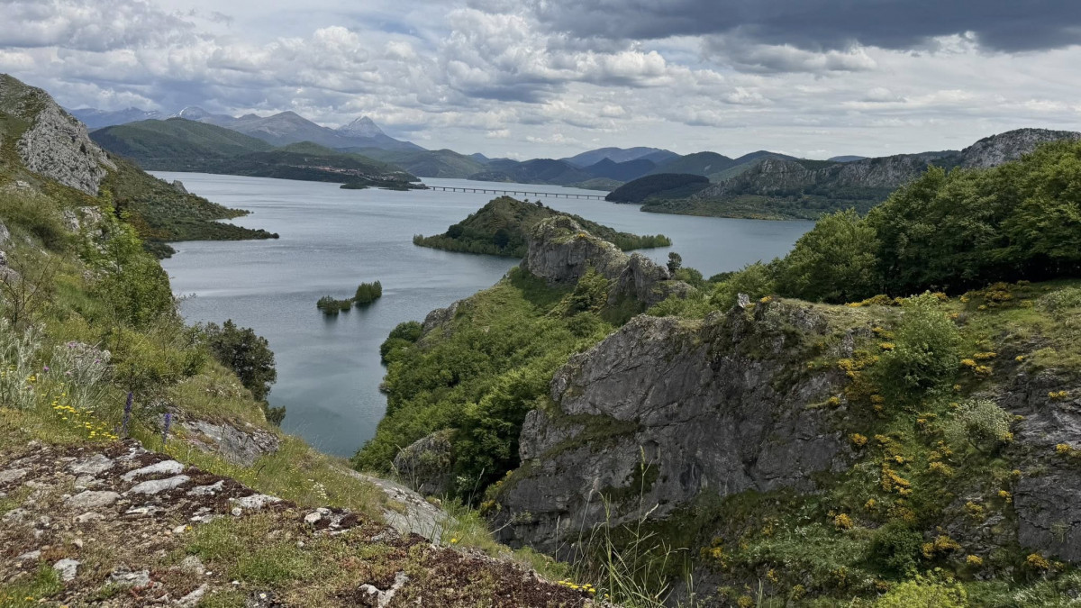 Embalse de riau00f1o jose maria escapa (1)