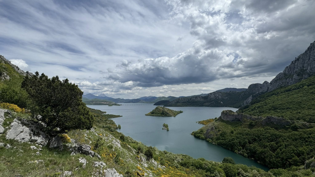 Embalse de riaño jose maria escapa