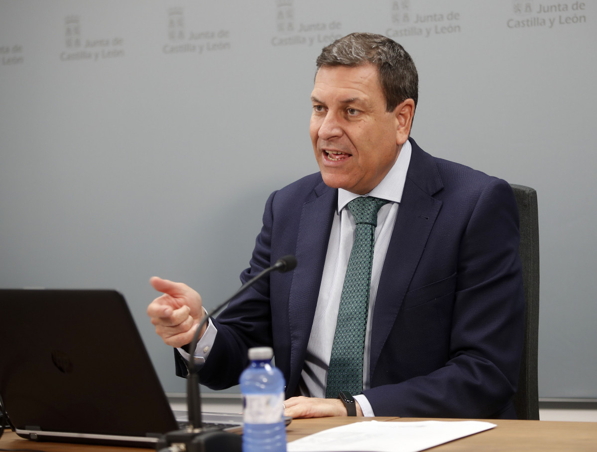 CARLOS CARRIEDO (1)