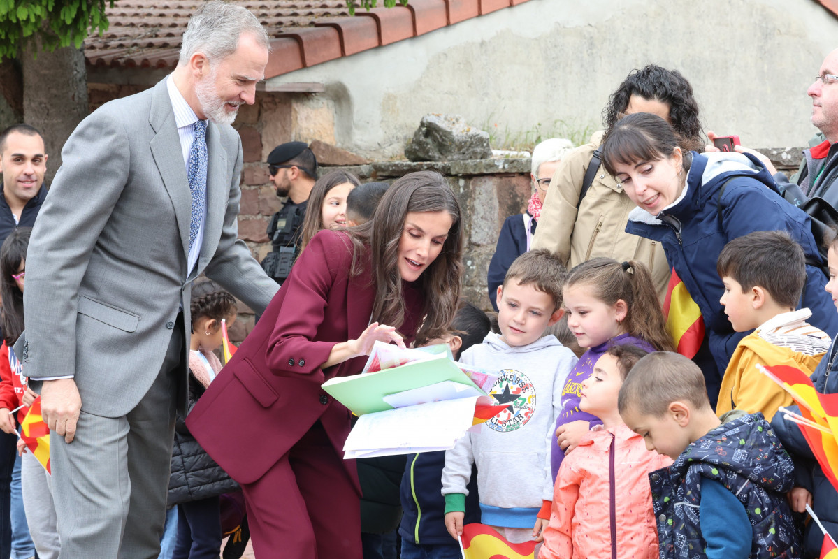 Visita reyes de españa 1.200 aniversario fuero de brañosera (11)