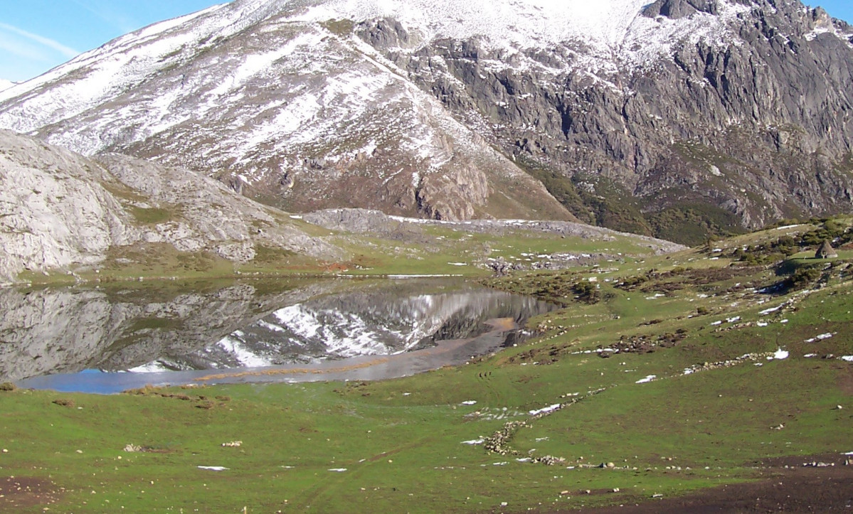 Lago Isoba   Fundación Patrimonio Natural CyL