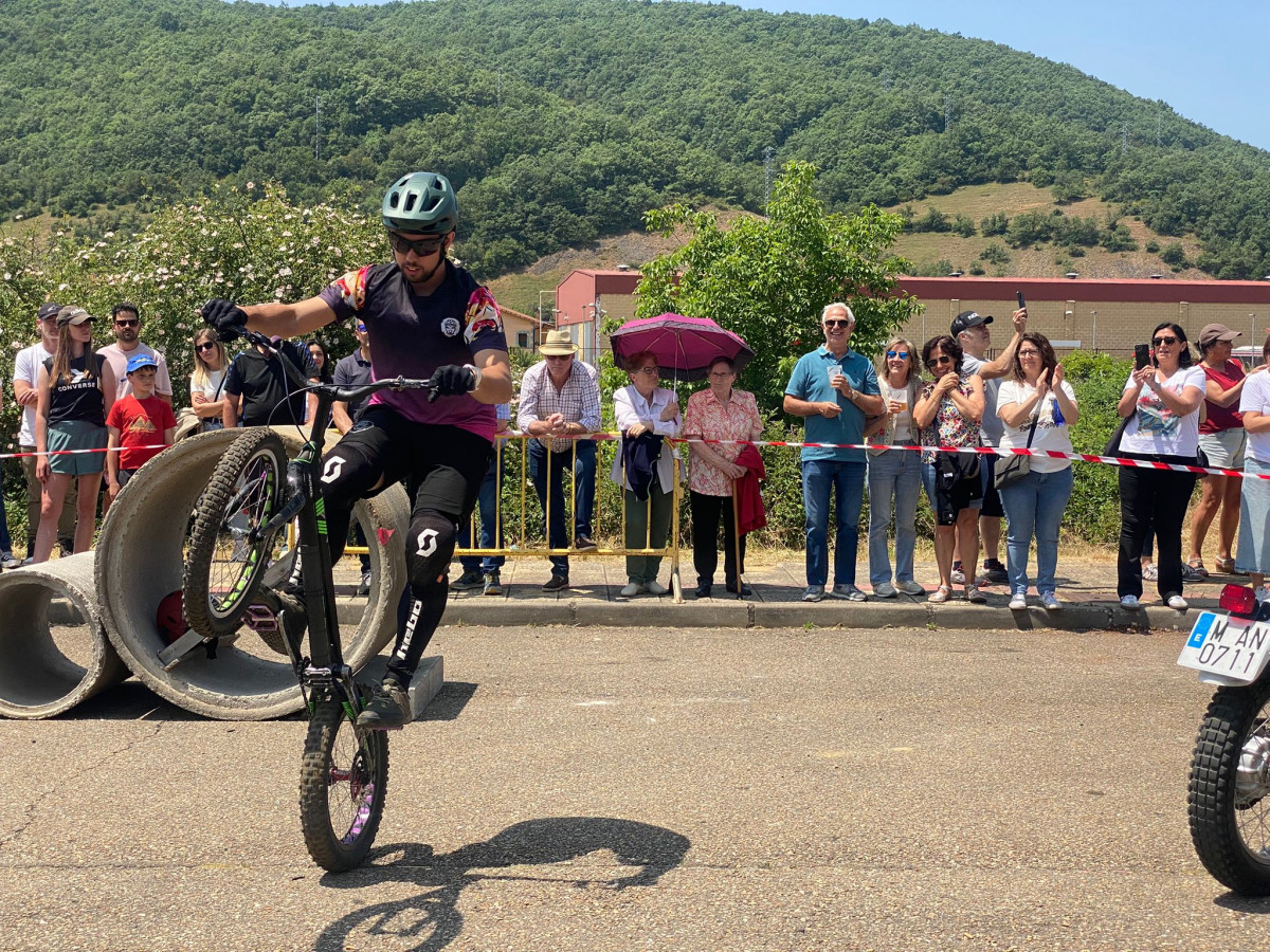 Concentracion de motos miuras 2025 cistierna