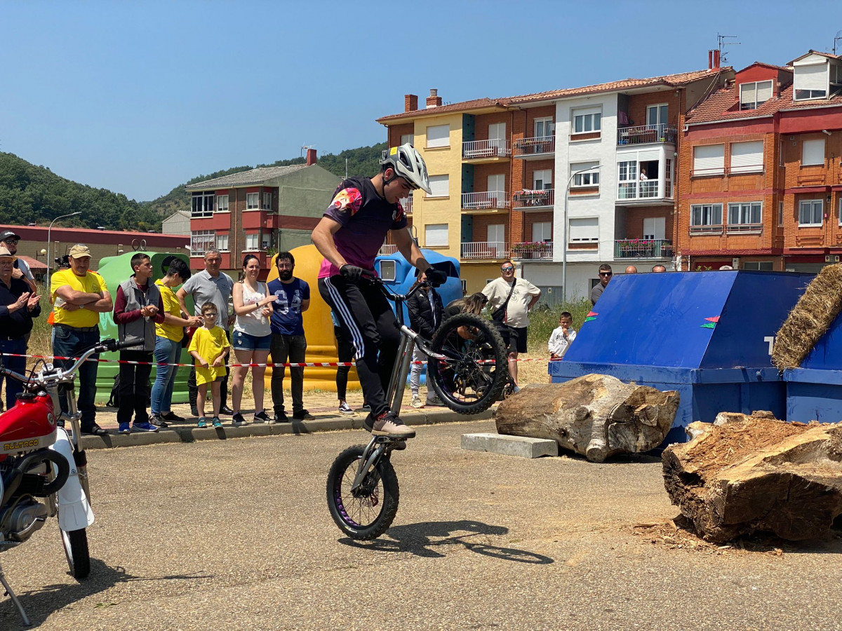 Concentracion de motos miuras 2025 cistierna (2)