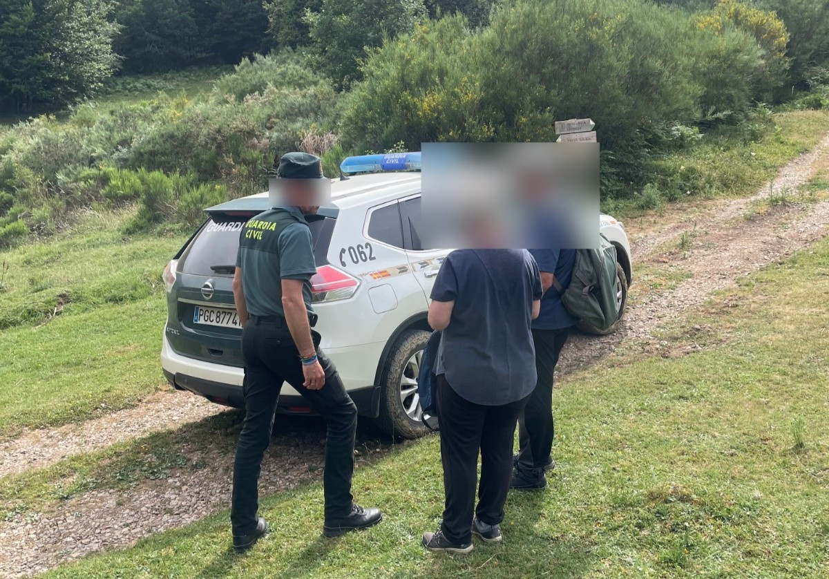 Guardia civil senderistas ruta carande