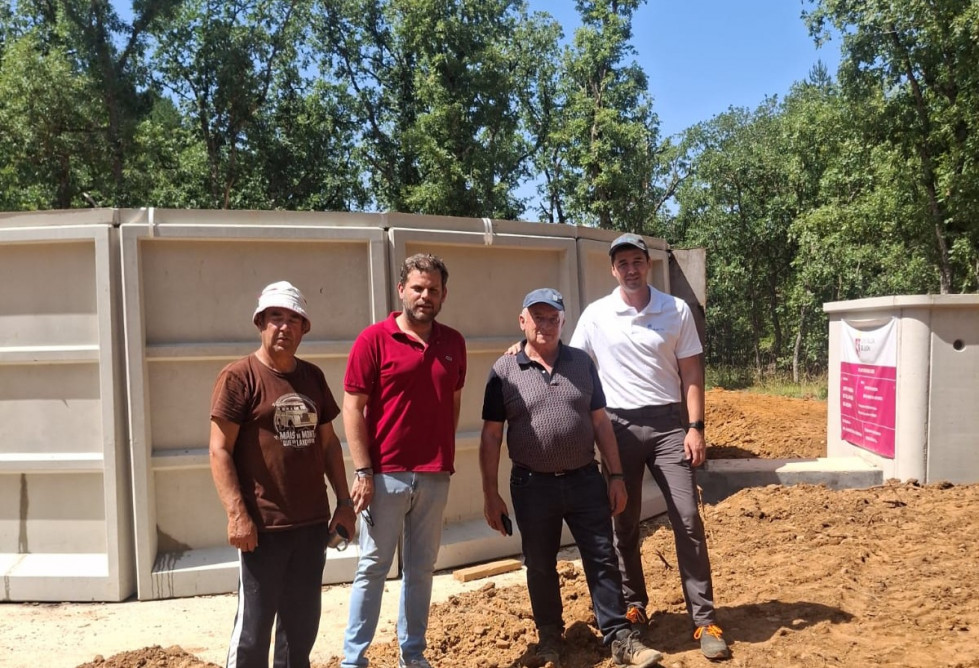 Obras captacion de agua y deposito villaverde