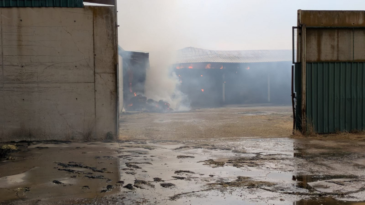Incendio nave  Sahelices del Payuelo (3)