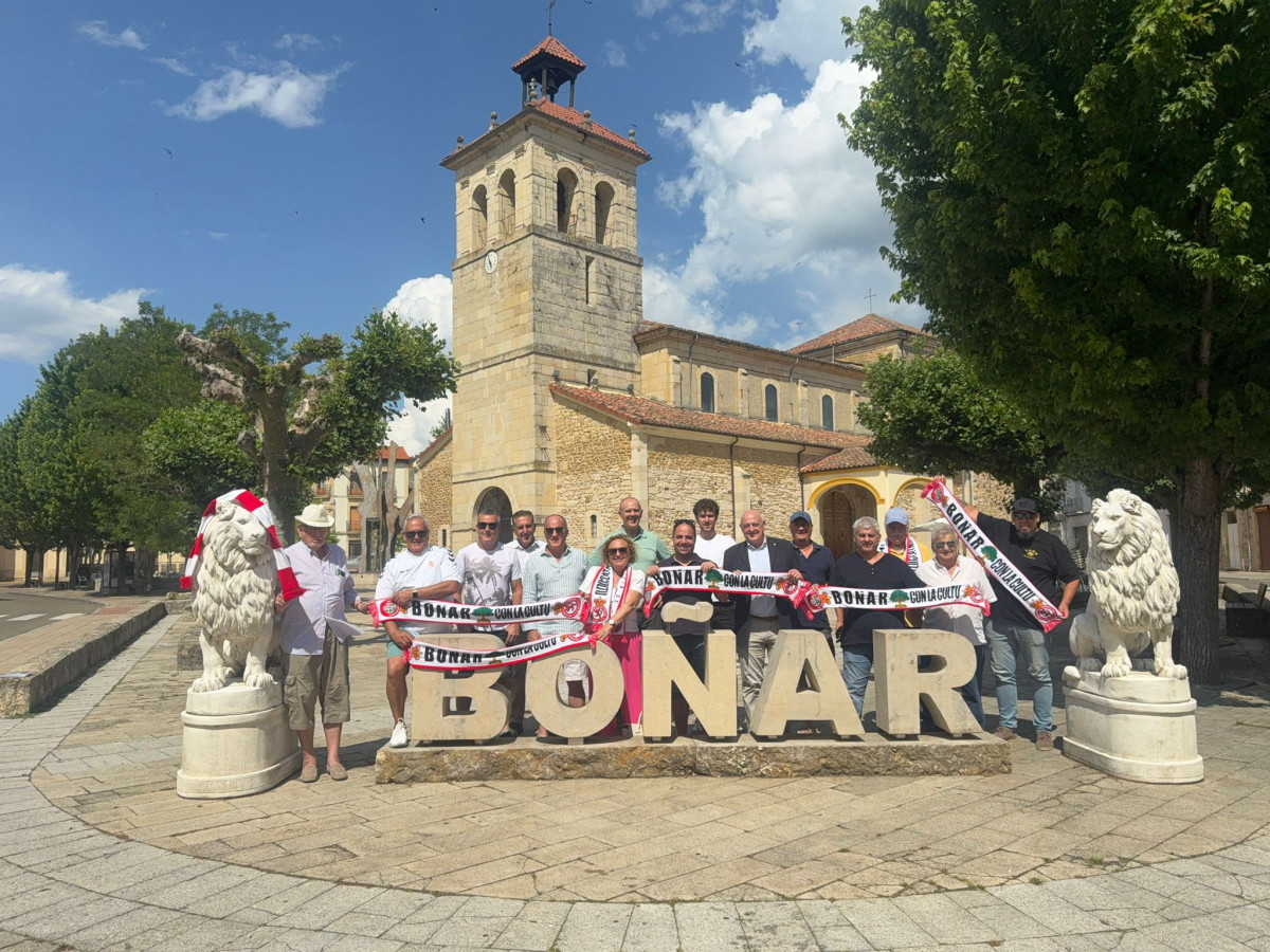 Peu00f1a culturalista de bou00f1ar