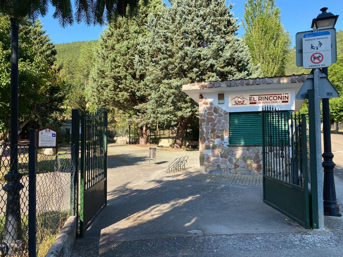 El rinconin de peu00f1acorada chiringuito parque infantil cistierna