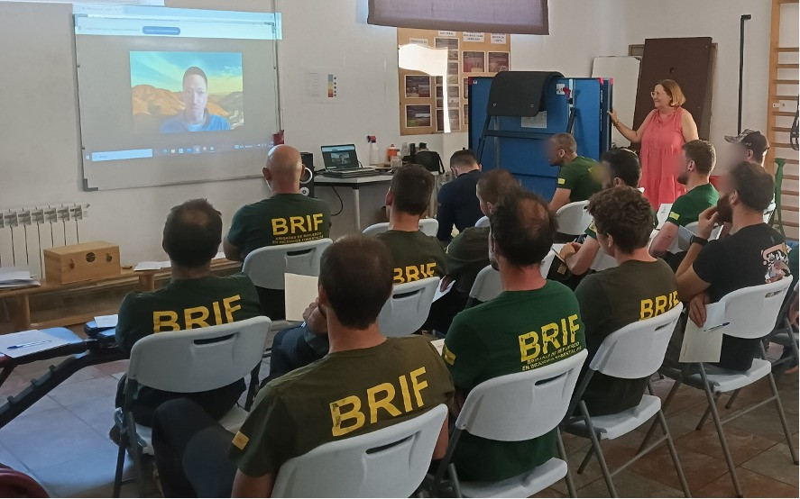INNOVACIÓN EDUCATIVA BRIF TABUYO