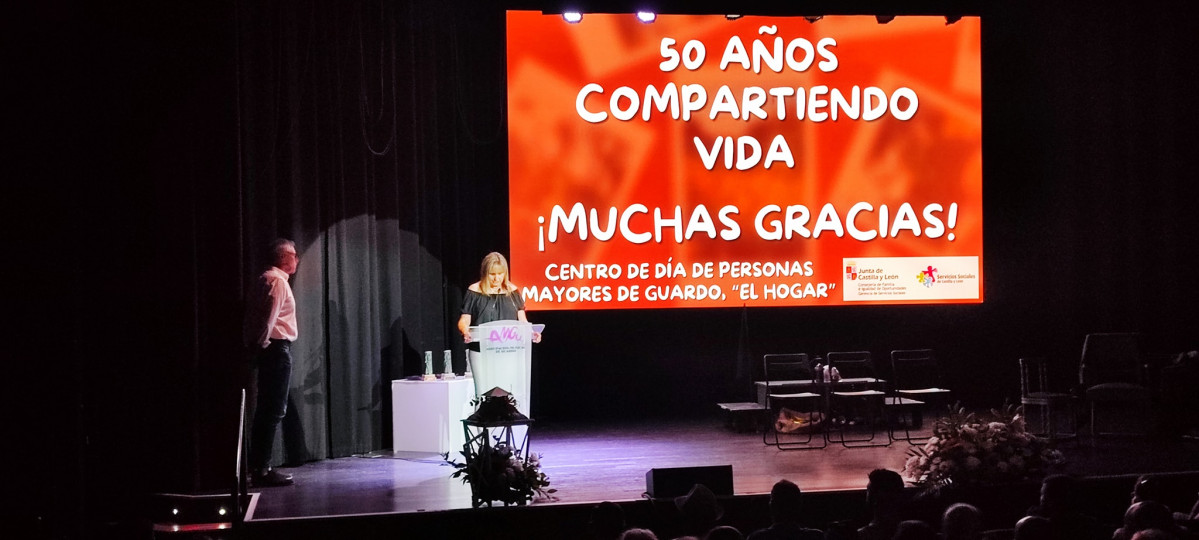 50 aniversario monumento al minero guardo (13)
