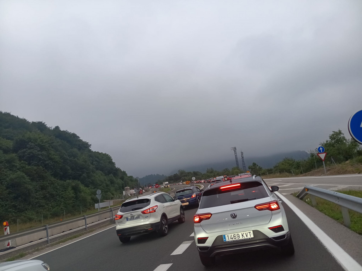 Retenciones autopista leon asturias AP 66 (2)
