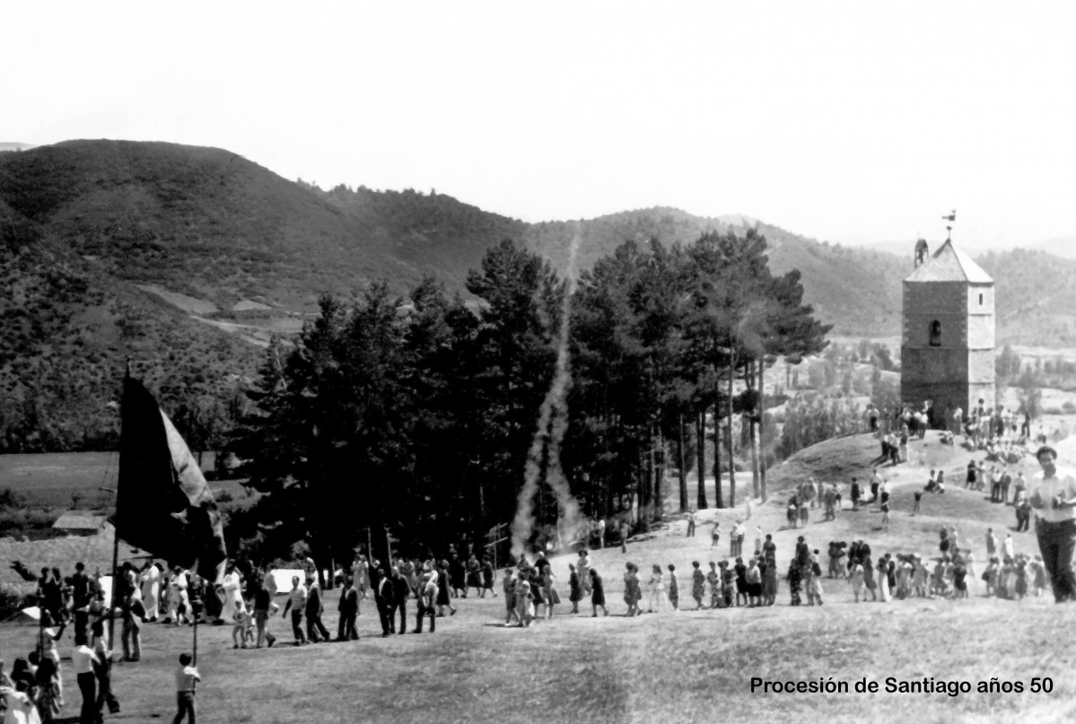 93.  .  Procesion de Santiago Acebedo au00f1os 50 enrique martinez perez