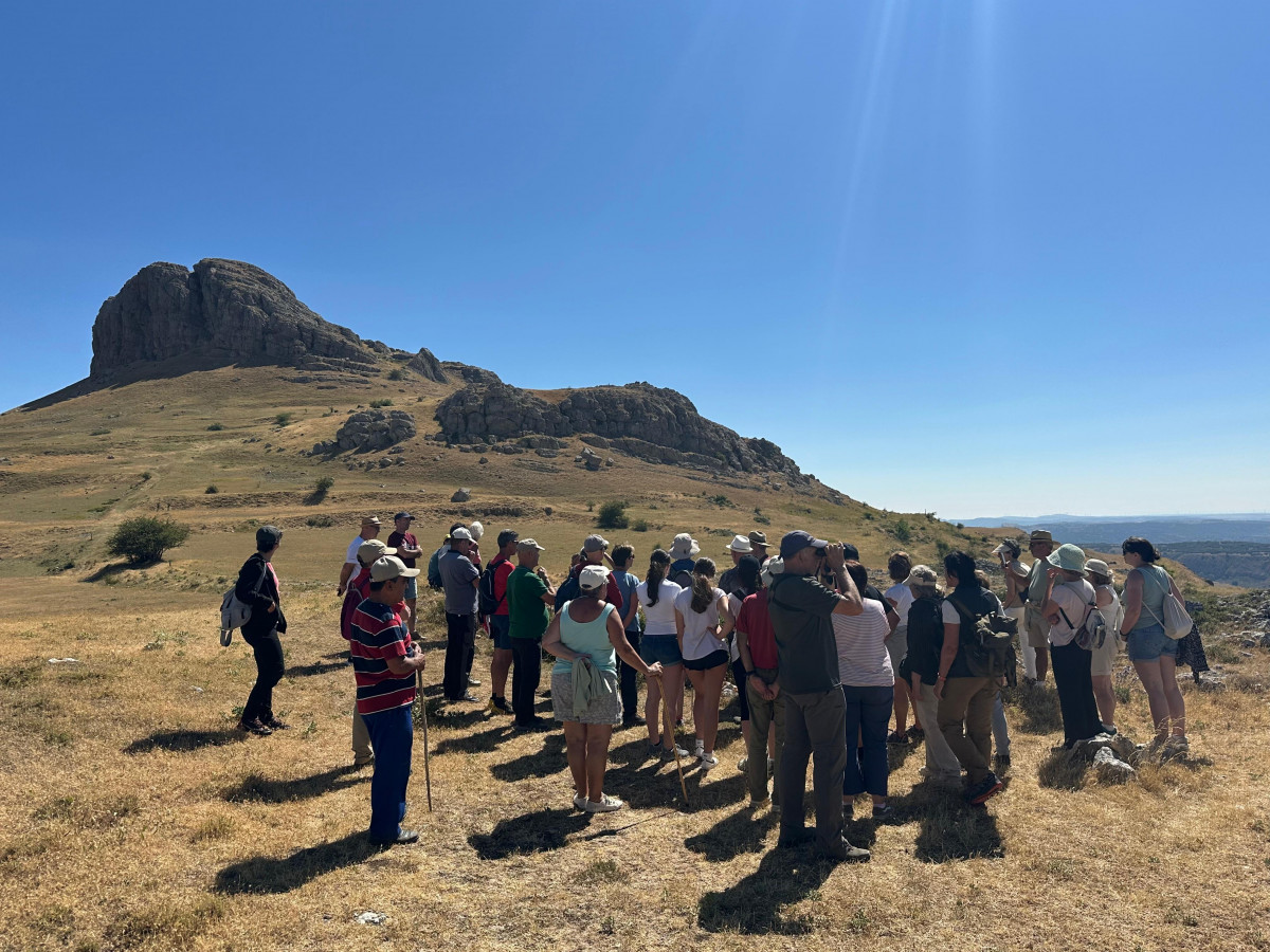 ENCUENTROS CON LA ARQUEOLOGÍA PEÑA AMAYA