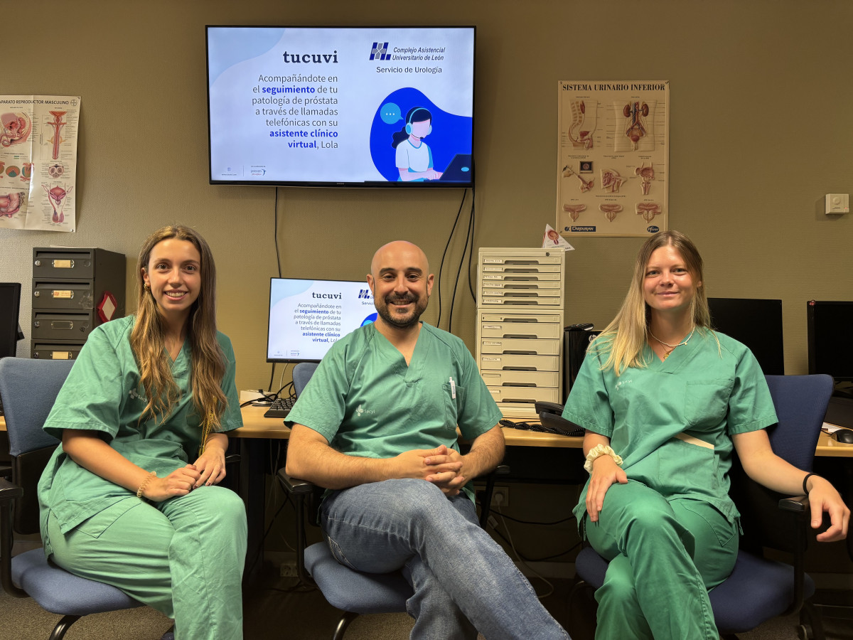 Doctores Miguel Garcia Ines cividanes y lucia rodriguez hospital de leon