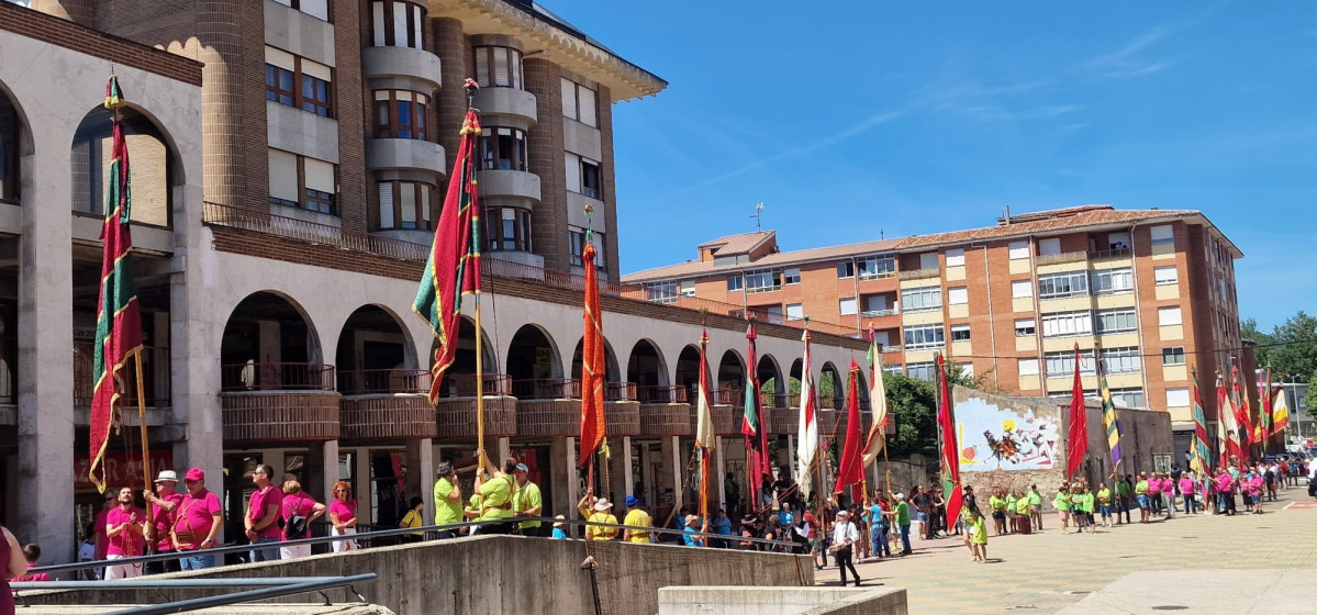 Concentracion de pendones guardo 2025 (2)