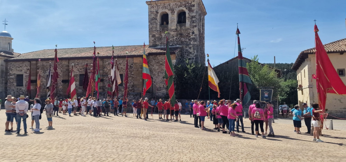 Concentracion de pendones guardo 2025 (30)