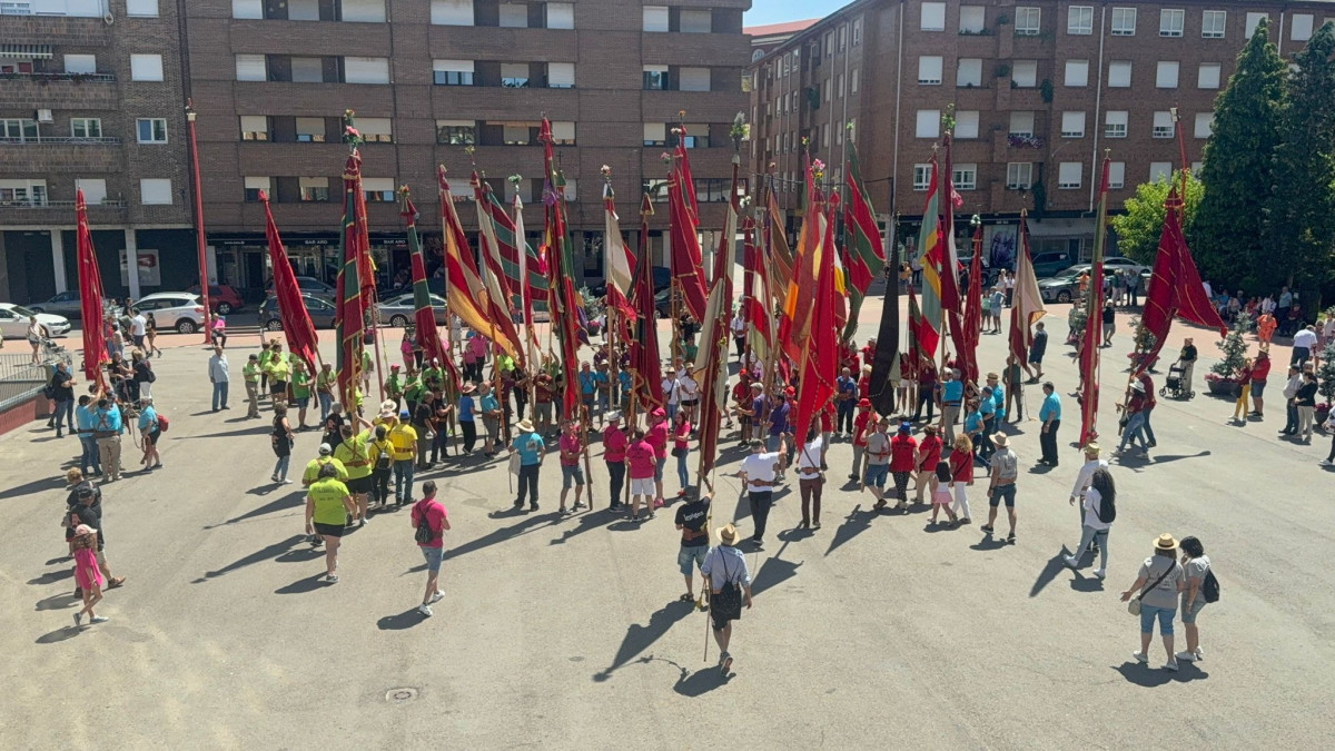 Concentracion de pendones guardo 2025 (39)