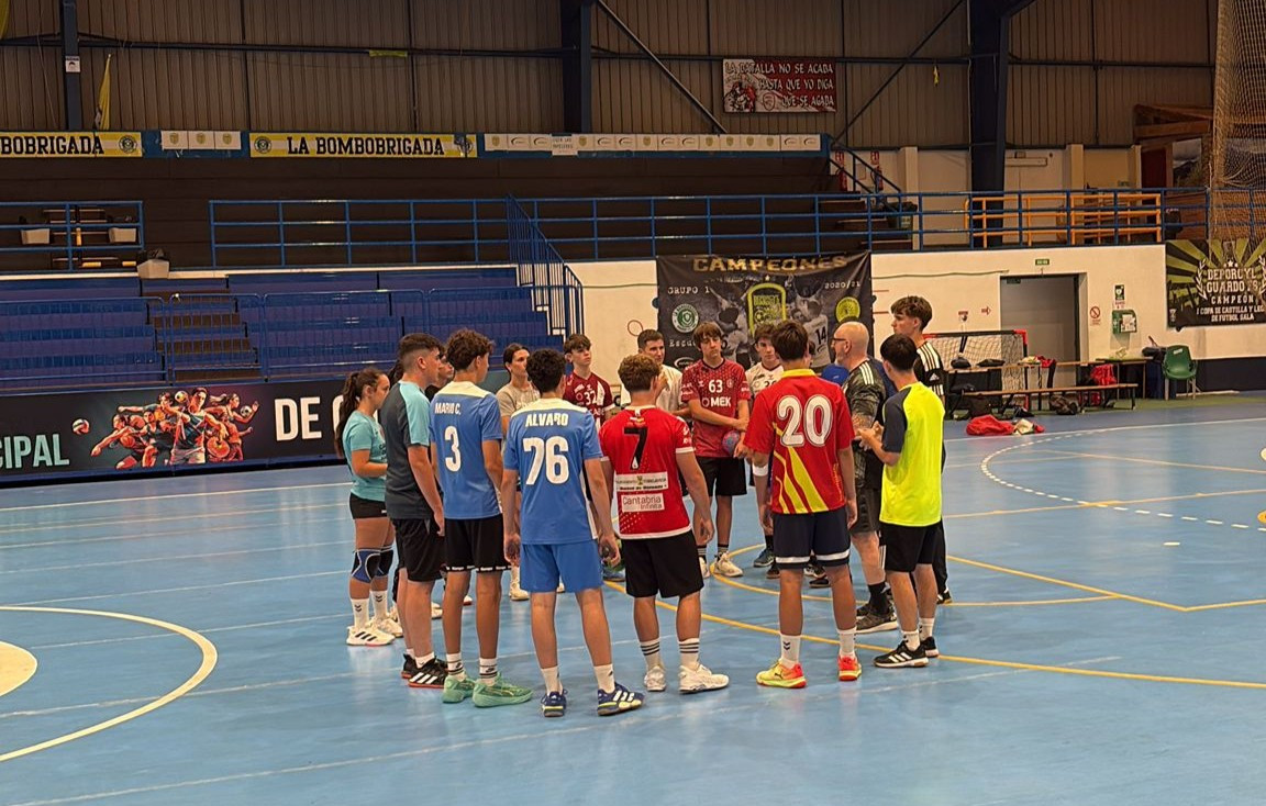 Campus de balonmano  HBB u2013 Fuentes Carrionas (1)