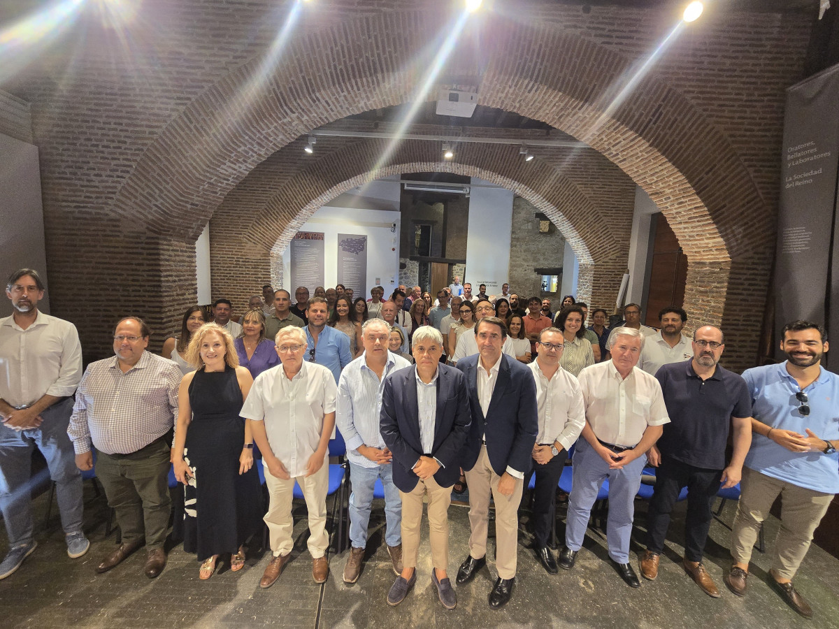 Reuniu00f3n Pleno Comisiu00f3n Gestora 2 PP de Leon (2)