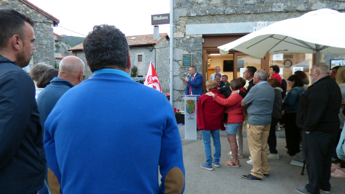 Inauguracion centro social de la uu00f1a enrique martinez perez (11)