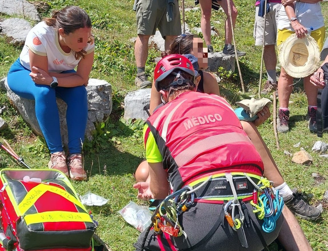 Rescate picos de europa cantabria  (2)