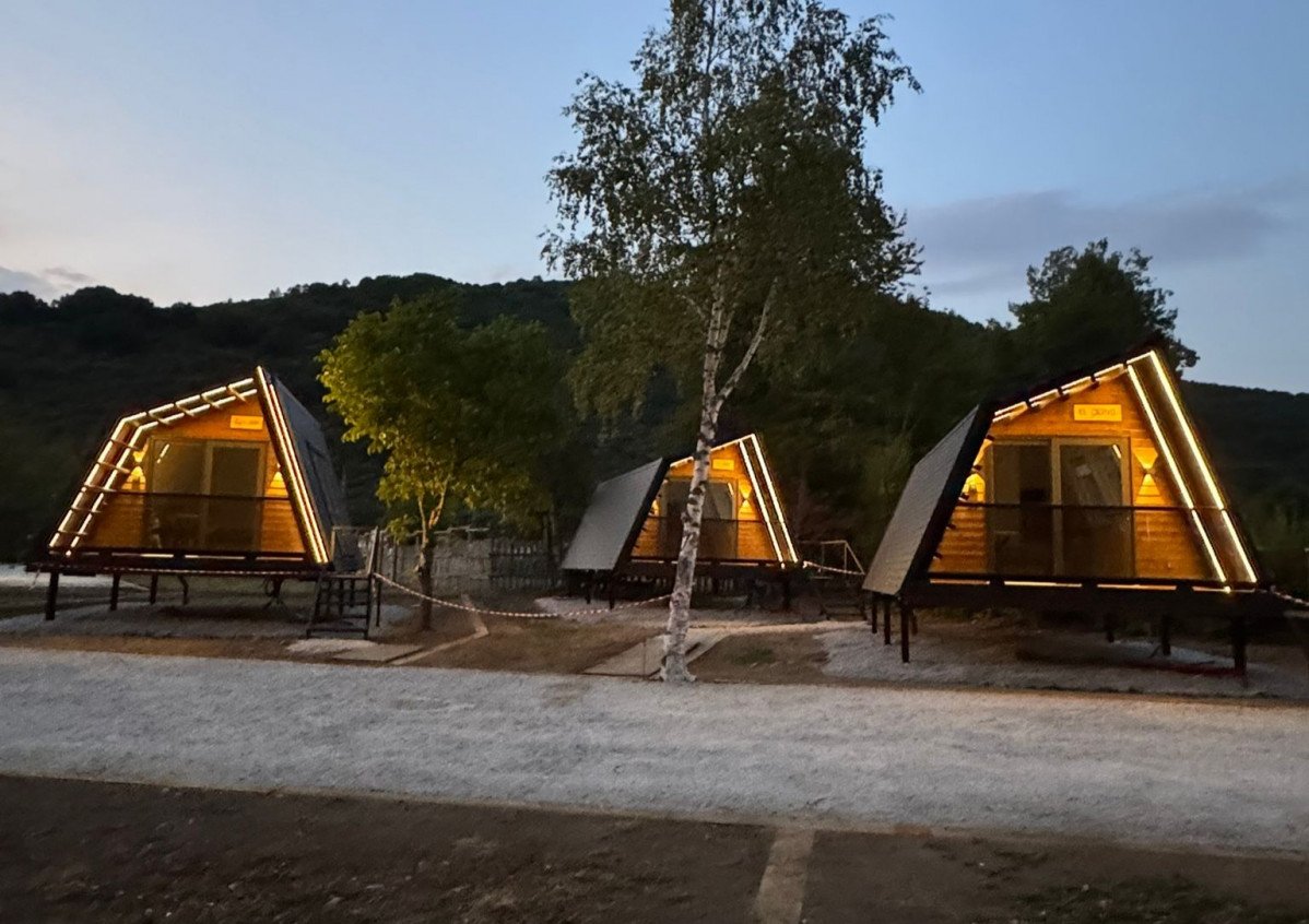 Camping de boca de huergano lobo camp  (1)