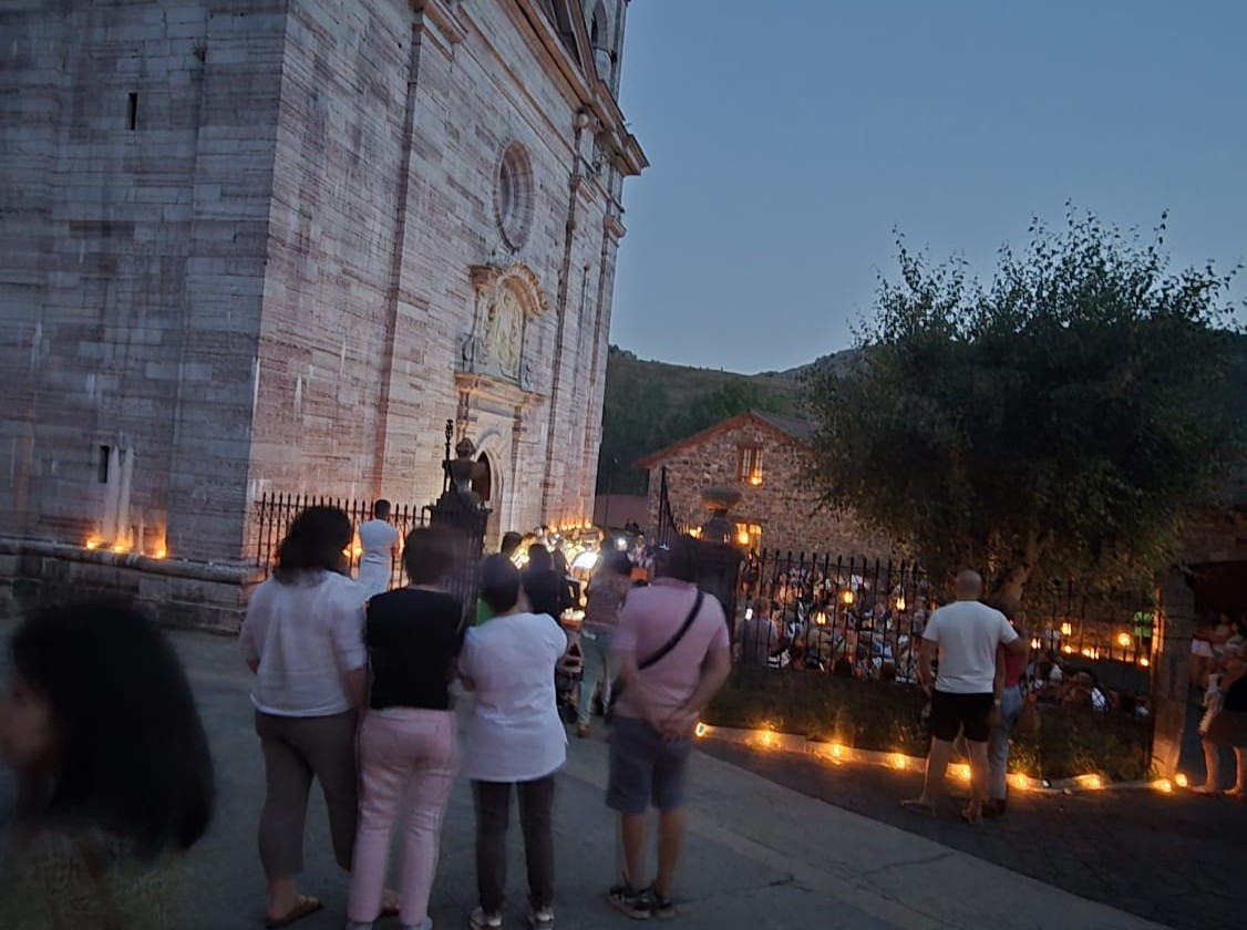 Velas lois luis alvarado  (1)