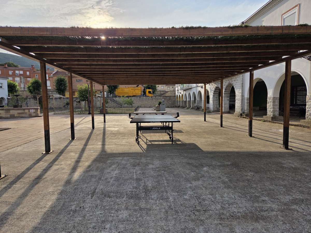 Parque infantil viviendas protegidas barruelo (5)