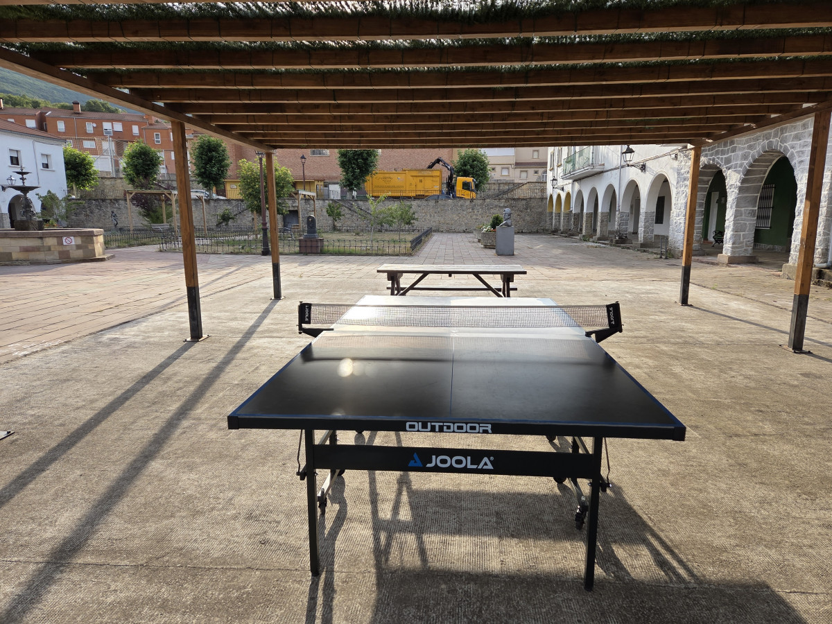 Parque infantil viviendas protegidas barruelo (3)
