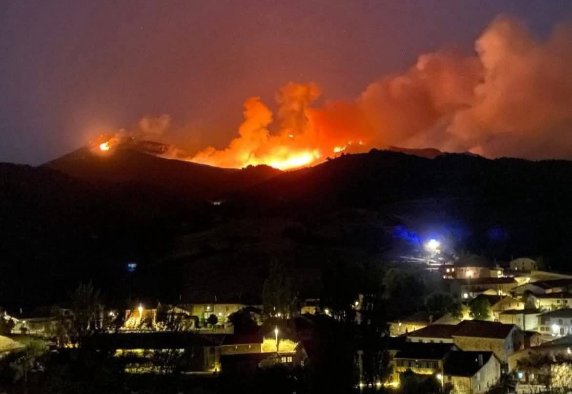 Incendio resoba montau00f1a palentina ayto guardo